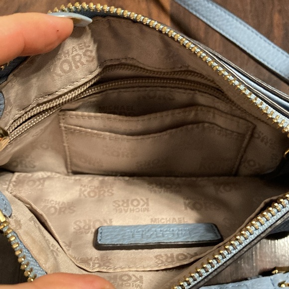 Michael Kors Handbag - Picture 8 of 9